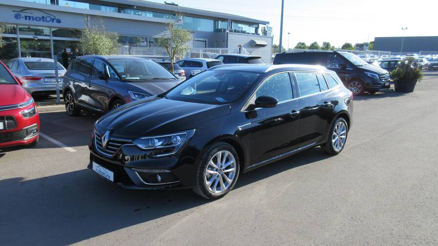 Avis-mandataire-auto-Emotors-Renault-Megane-estate-M-gane-iv-estate-zen-blue-dci-115-sur-quip-e.