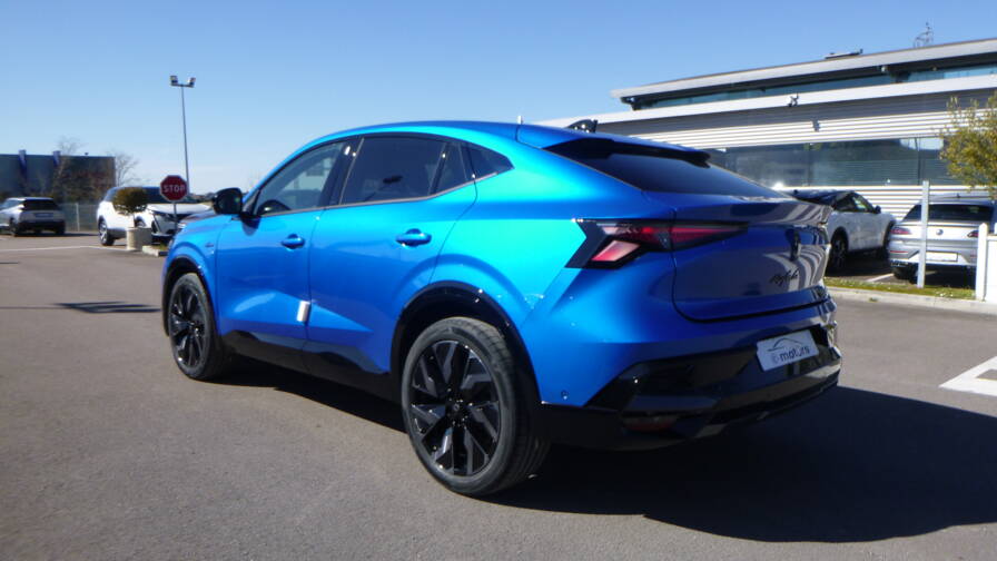 Mandataire Automobile neuf, recherche de Renault Rafale-e-tech-full-hybrid-200-esprit-alpine-360 - E-Motors