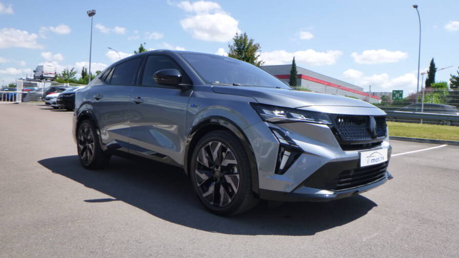 Mandataire Automobile neuf, recherche de Renault Rafale-hyper-hybrid-e-tech-4x4-300-esprit-alpine - E-Motors
