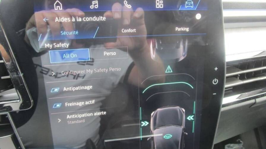 Mandataire Automobile neuf, recherche de Renault Rafale-e-tech-full-hybrid-200-esprit-alpine - E-Motors