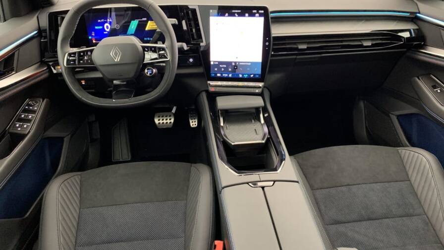 Mandataire Automobile neuf, recherche de Renault Rafale-e-tech-full-hybrid-200-esprit-alpine - E-Motors