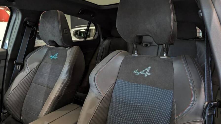Mandataire Automobile neuf, recherche de Renault Rafale-e-tech-full-hybrid-200-esprit-alpine - E-Motors
