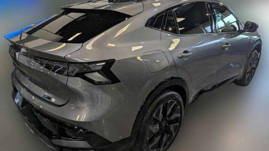 Mandataire Automobile neuf, recherche de Renault Rafale-e-tech-full-hybrid-200-esprit-alpine - E-Motors