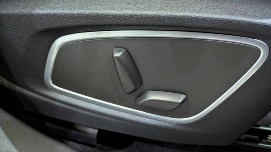Mandataire Automobile neuf, recherche de Renault Rafale-e-tech-full-hybrid-200-esprit-alpine - E-Motors