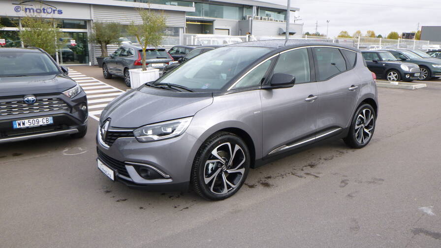 Avis-mandataire-auto-Emotors-Renault-Scenic-Black-edition-tce-140-plus-bose.