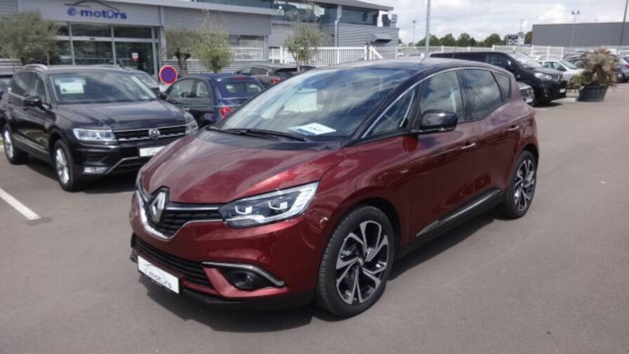 Avis-mandataire-auto-Emotors-Renault-Scenic-Intens-tce-160-energy-plus-bose-toit-vitr.