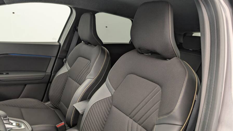 Mandataire Automobile occasion, recherche de Renault Symbioz-e-tech-full-hybrid-145-iconic - E-Motors