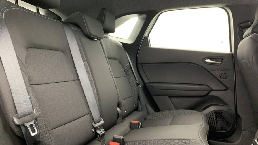 Mandataire Automobile neuf, recherche de Renault Symbioz-e-tech-full-hybrid-160-ch-evolution - E-Motors