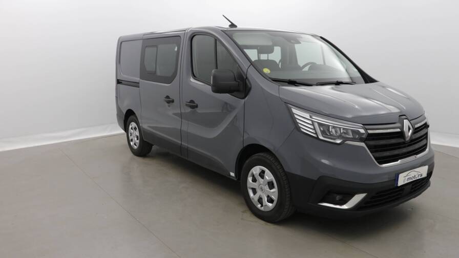 Mandataire Automobile occasion, recherche de Renault Trafic-ca-l1h1-3000-kg-blue-dci-150-edc-confort - E-Motors
