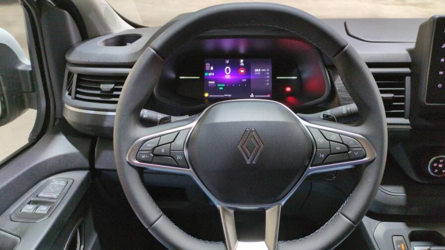 Mandataire Automobile neuf, recherche de Renault Trafic-fourgon-nouveau-l2h1-3t-blue-dci-150-auto-extra-plus-plancher-bois-plus-radars-av - E-Motors