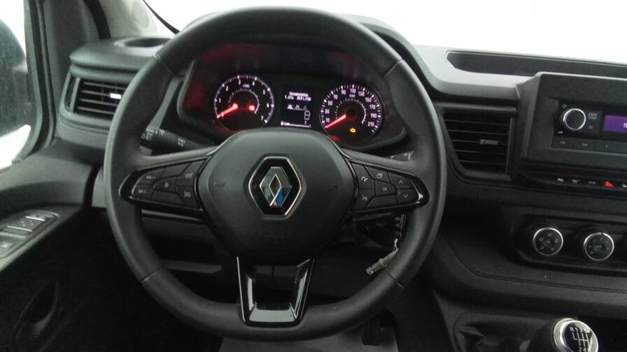 Mandataire Automobile occasion, recherche de Renault Trafic-fgn-l1h1-2t8-110-confort-plus-pdc-ar - E-Motors