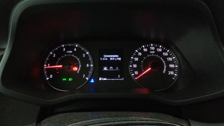 Mandataire Automobile occasion, recherche de Renault Trafic-fgn-l1h1-2t8-110-confort-plus-pdc-ar - E-Motors