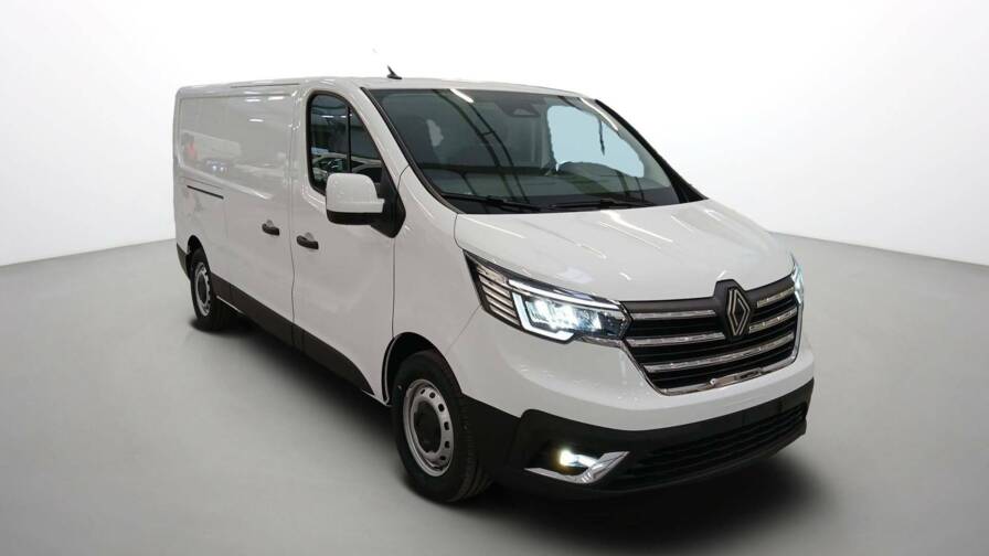 Mandataire Automobile occasion, recherche de Renault Trafic-fgn-l2h1-3t-blue-dci-130-gsr2-extra - E-Motors
