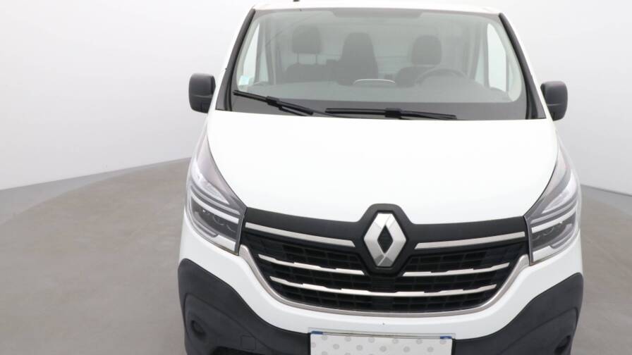 Mandataire Automobile occasion, recherche de Renault Trafic-l2h1-1300-2-0-dci-120ch-grand-confort-s-s-e6 - E-Motors