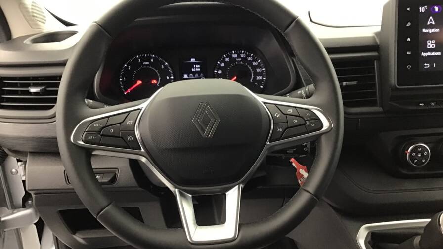 Mandataire Automobile occasion, recherche de Renault Trafic-fgn-l2h1-3t-blue-dci-130-gsr2-advance4-portes-vul-diesel042024-en-cours - E-Motors