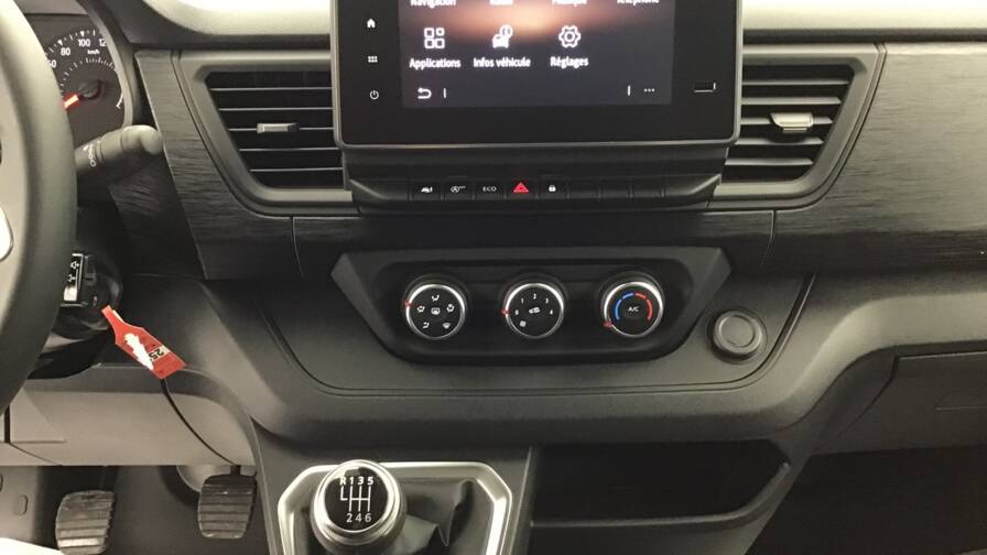 Mandataire Automobile occasion, recherche de Renault Trafic-fgn-l2h1-3t-blue-dci-130-gsr2-advance4-portes-vul-diesel042024-en-cours - E-Motors