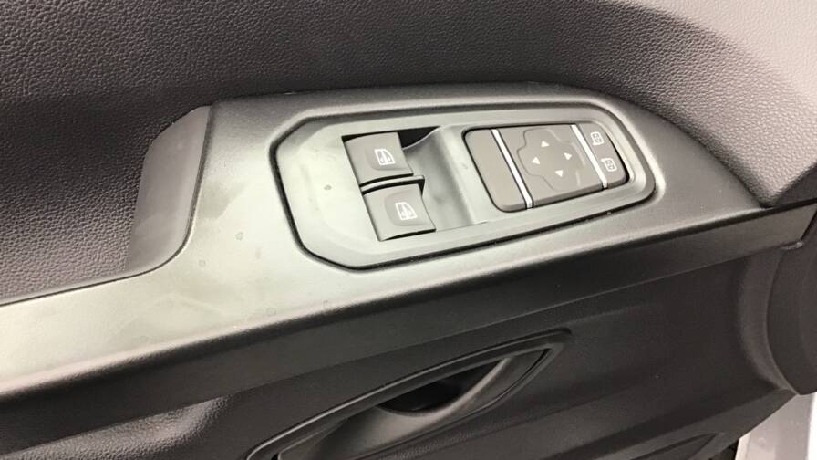 Mandataire Automobile occasion, recherche de Renault Trafic-fgn-l2h1-3t-blue-dci-130-gsr2-advance4-portes-vul-diesel042024-en-cours - E-Motors