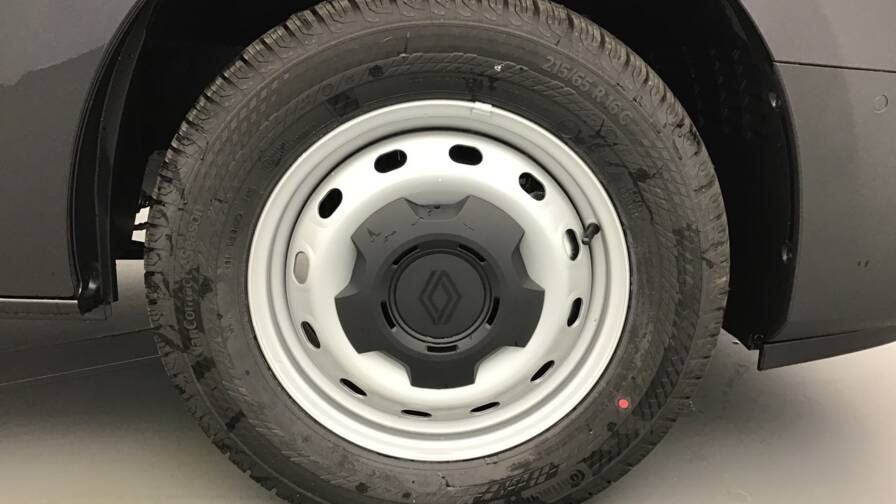 Mandataire Automobile occasion, recherche de Renault Trafic-fgn-l2h1-3t-blue-dci-130-gsr2-advance4-portes-vul-diesel042024-en-cours - E-Motors