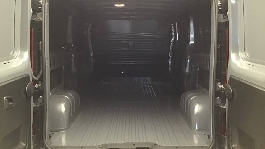 Mandataire Automobile occasion, recherche de Renault Trafic-fgn-l2h1-3t-blue-dci-150-auto-advance4-portes-vul-diesel032025-en-cours - E-Motors