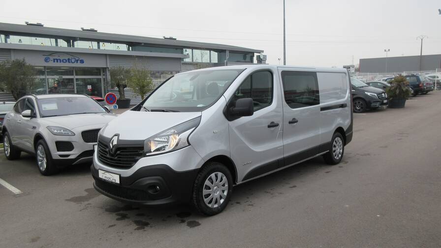 Avis-mandataire-auto-Emotors-Renault-Trafic-cabine-approfondie-Grand-confort-l2h1-1200kg-dci-120-6places-plus-gps.