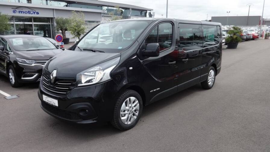 Avis-mandataire-auto-Emotors-Renault-Trafic-combi-Intens-l1-dci-145.