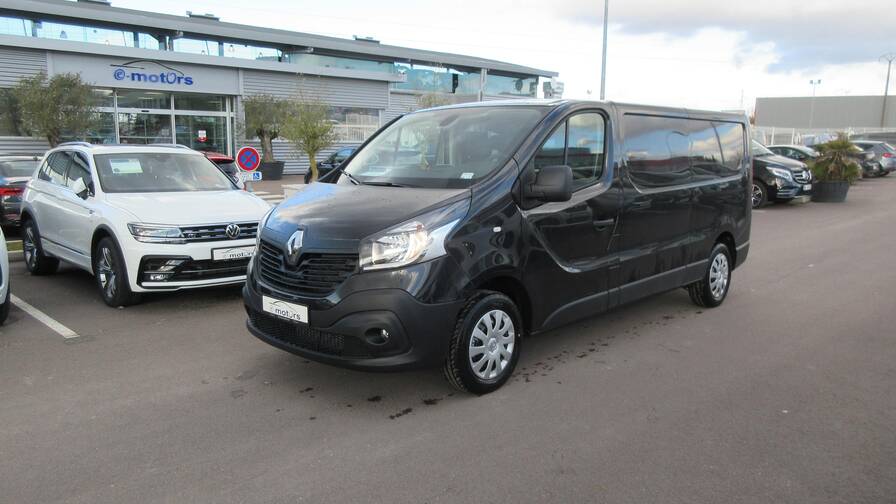 Avis-mandataire-auto-Emotors-Renault-Trafic-fourgon-Grand-confort-l1h1-1000kg-dci-120.