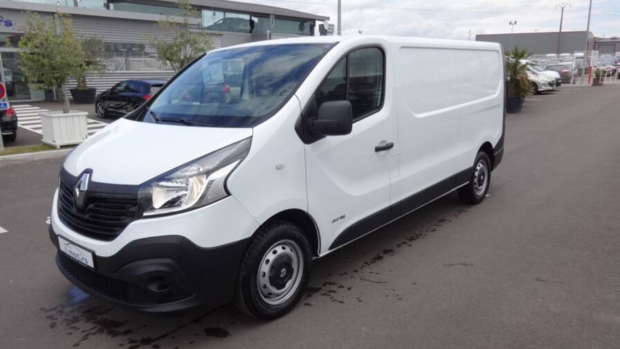 Avis-mandataire-auto-Emotors-Renault-Trafic-fourgon-Grand-confort-l2h1-1200kg-dci-145-energy.