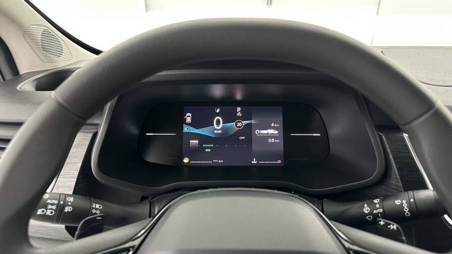 Mandataire Automobile neuf, recherche de Renault trucks Trafic-ca-l2h1-3000-2-0-dci-150ch-red-edition-edc - E-Motors