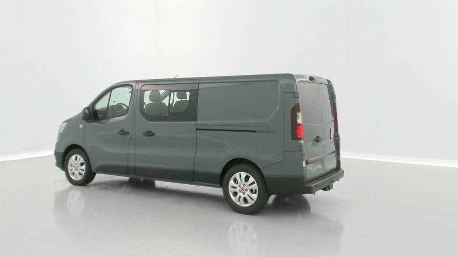 Mandataire Automobile neuf, recherche de Renault trucks Trafic-ca-l2h1-3000-2-0-dci-150ch-red-edition-edc - E-Motors