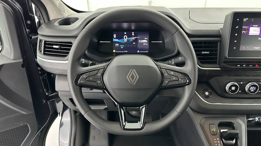 Mandataire Automobile neuf, recherche de Renault trucks Trafic-ca-l2h1-3000-2-0-dci-150ch-red-edition-edc - E-Motors