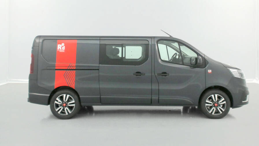 Mandataire Automobile neuf, recherche de Renault trucks Trafic-ca-l2h1-3000-2-0-dci-170ch-red-edition-exclusive-edc - E-Motors