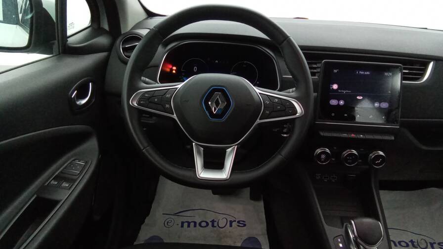 Mandataire Automobile occasion, recherche de Renault Zoe-r110-achat-int-gral-zen-2pl-plus-gps-plus-pdc-ar - E-Motors