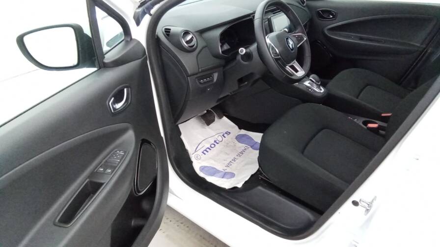 Mandataire Automobile occasion, recherche de Renault Zoe-r110-achat-int-gral-zen-2pl-plus-gps-plus-pdc-ar - E-Motors