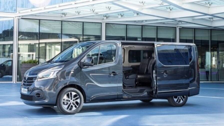 Mandataire-auto-Renault-neuf-Trafic-navette-spaceclass-l2-dci-170 ...