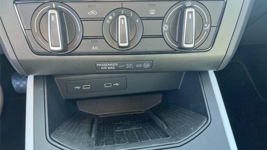 Mandataire Automobile occasion, recherche de Seat Arona-1-0-tsi-95-ch-start-stop-bvm5-urban - E-Motors