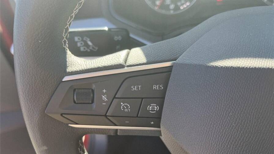 Mandataire Automobile occasion, recherche de Seat Arona-1-0-tsi-95-ch-start-stop-bvm5-urban - E-Motors