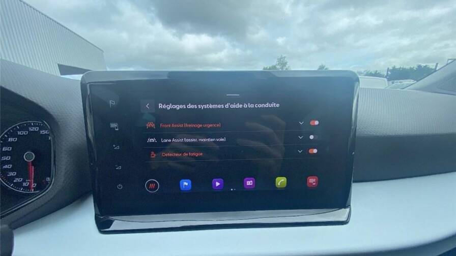 Mandataire Automobile occasion, recherche de Seat Ibiza-v-1-0-ecotsi-95-ch-s-s-bvm5-urban - E-Motors