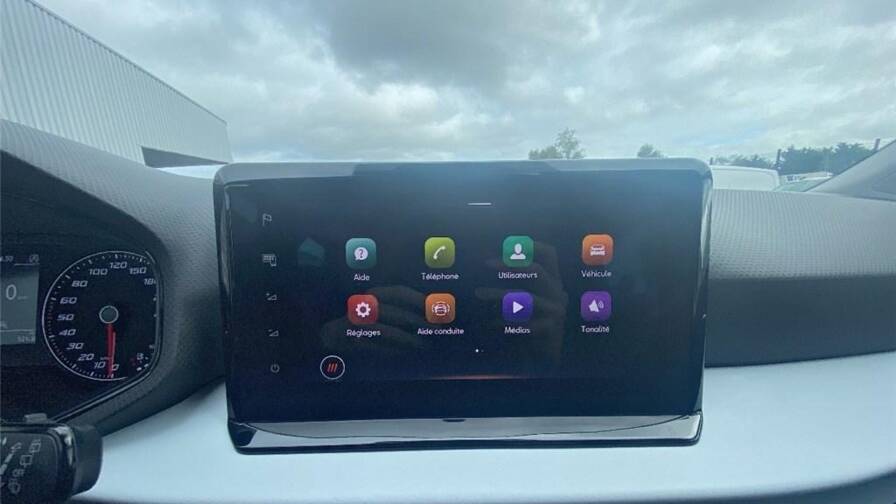 Mandataire Automobile occasion, recherche de Seat Ibiza-v-1-0-ecotsi-95-ch-s-s-bvm5-urban - E-Motors