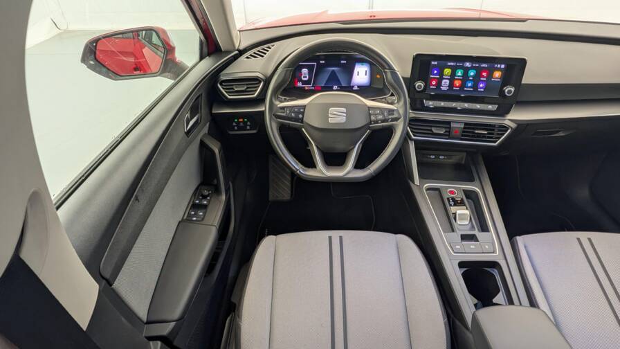 Mandataire Automobile occasion, recherche de Seat Leon-1-0-etsi-110-dsg7-style - E-Motors