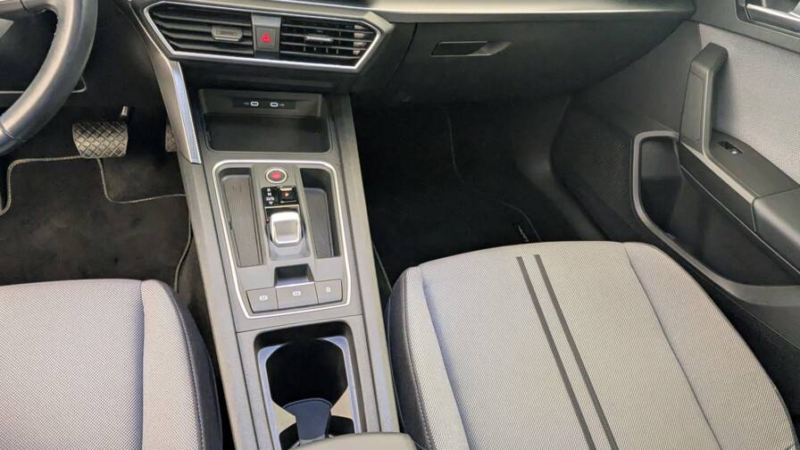 Mandataire Automobile occasion, recherche de Seat Leon-1-0-etsi-110-dsg7-style - E-Motors