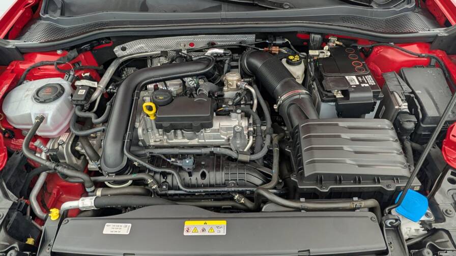 Mandataire Automobile occasion, recherche de Seat Leon-1-0-etsi-110-dsg7-style - E-Motors