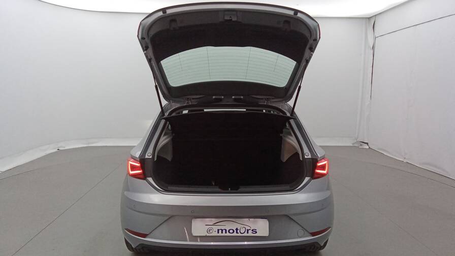 Mandataire Automobile occasion, recherche de Seat Leon-1-0-tsi-115-style-plus-cam-ra-plus-pdc-ar-av - E-Motors