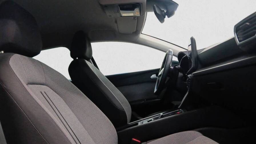 Mandataire Automobile occasion, recherche de Seat Leon-1-5-etsi-hybrid-115-dsg7-style - E-Motors