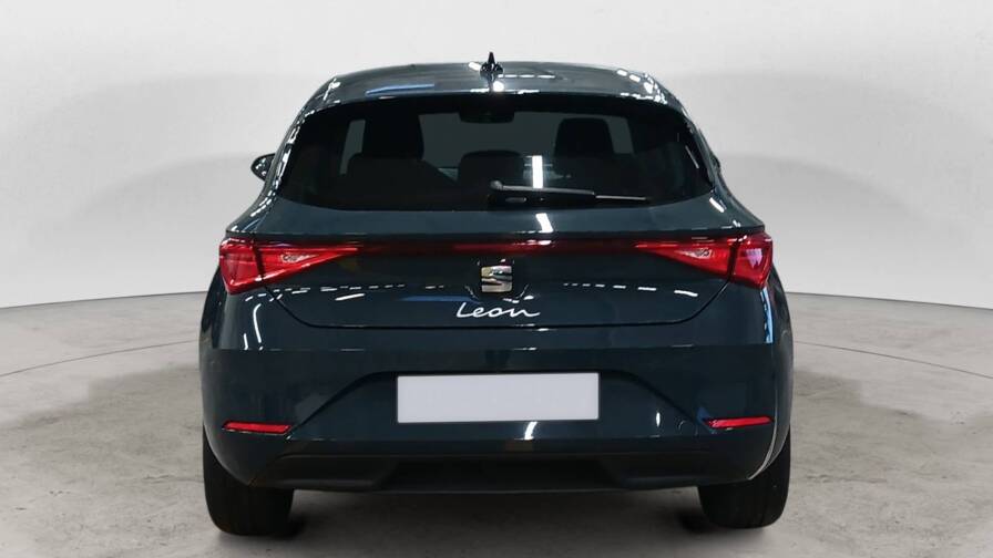 Mandataire Automobile occasion, recherche de Seat Leon-1-5-etsi-hybrid-115-dsg7-style - E-Motors