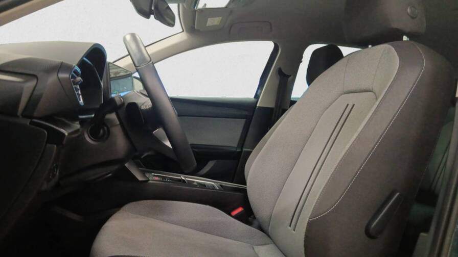 Mandataire Automobile occasion, recherche de Seat Leon-1-5-etsi-hybrid-115-dsg7-style - E-Motors