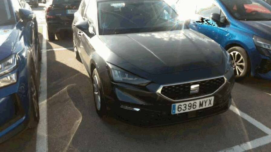 Mandataire Automobile occasion, recherche de Seat Leon-1-5-etsi-hybrid-115-dsg7-style - E-Motors