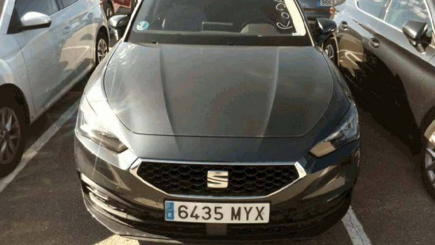 Mandataire Automobile occasion, recherche de Seat Leon-1-5-etsi-hybrid-115-dsg7-style - E-Motors