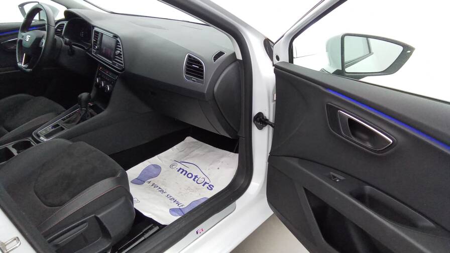 Mandataire Automobile occasion, recherche de Seat Leon-1-5-tsi-150-dsg7-fr-plus-acc - E-Motors