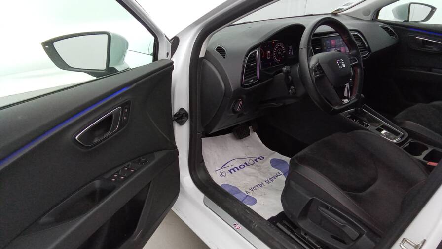 Mandataire Automobile occasion, recherche de Seat Leon-1-5-tsi-150-dsg7-fr-plus-acc - E-Motors