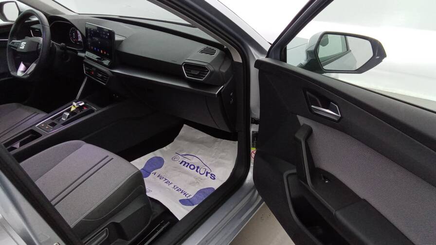 Mandataire Automobile occasion, recherche de Seat Leon-sportstourer-1-0-etsi-110-dsg7-style-plus-gps - E-Motors